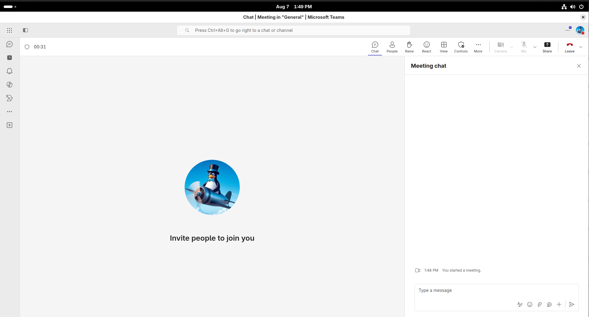 A Microsoft Teams meeting running on the Linux desktop